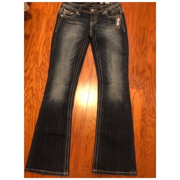 Miss Me Aztec Skinny - Picture 6 of 7